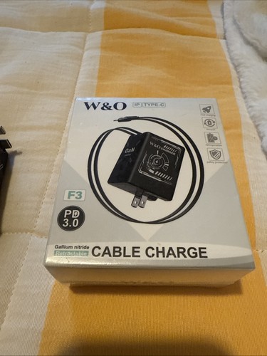 Phone charger 2 - w&o, 1